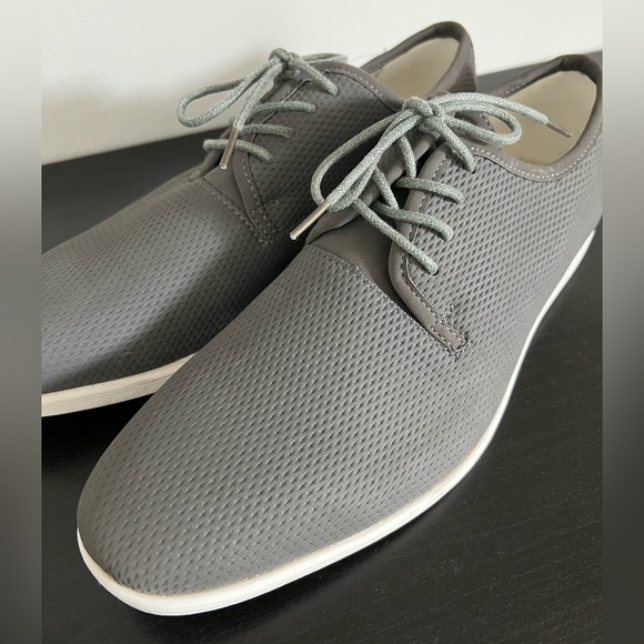 Steve Madden Other - Steve Madden Stylish Gray Men's Casual Shoes Size 9 - NWOT
